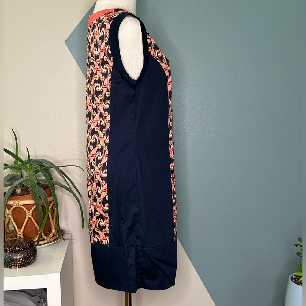 The Webster Miami for Target Mod Shift Dress Pink Navy Retro Swirl Print Size 4 - Picture 4 of 11
